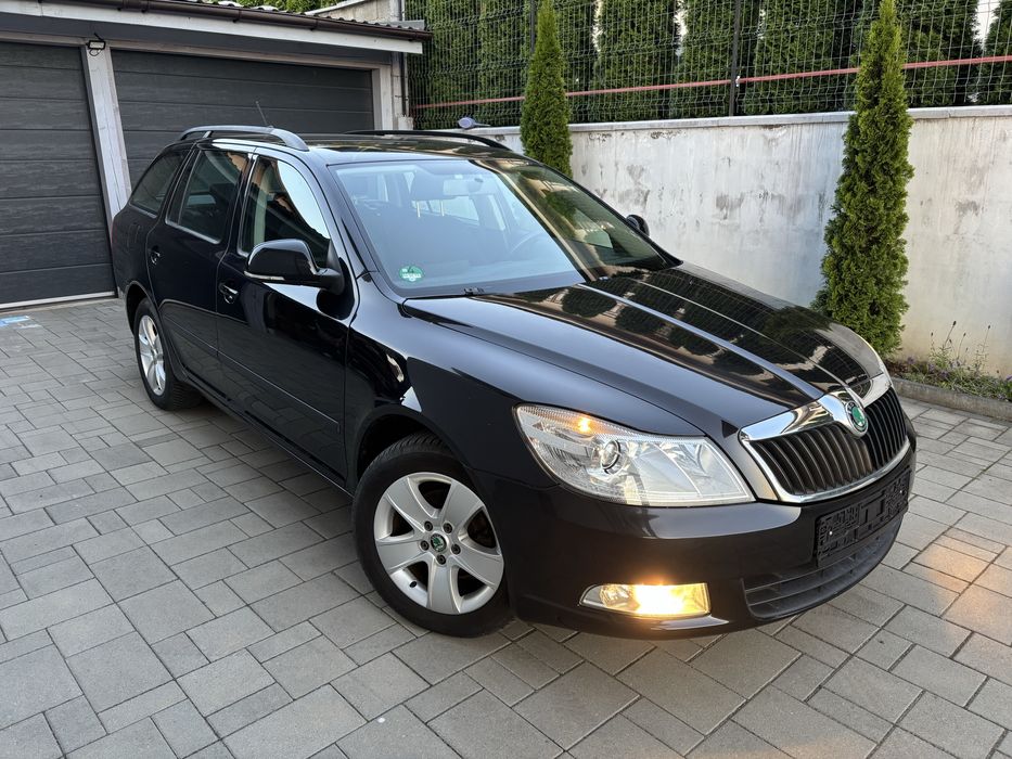 SKODA Octavia 2012 — imagine 3