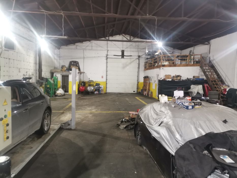 Se închiriază sau vinde! Zona Industrială