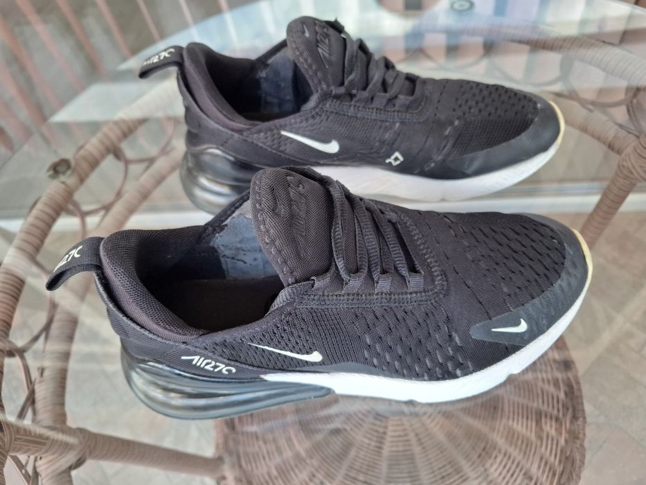 Оригинални маратонки Naik Air Max 270