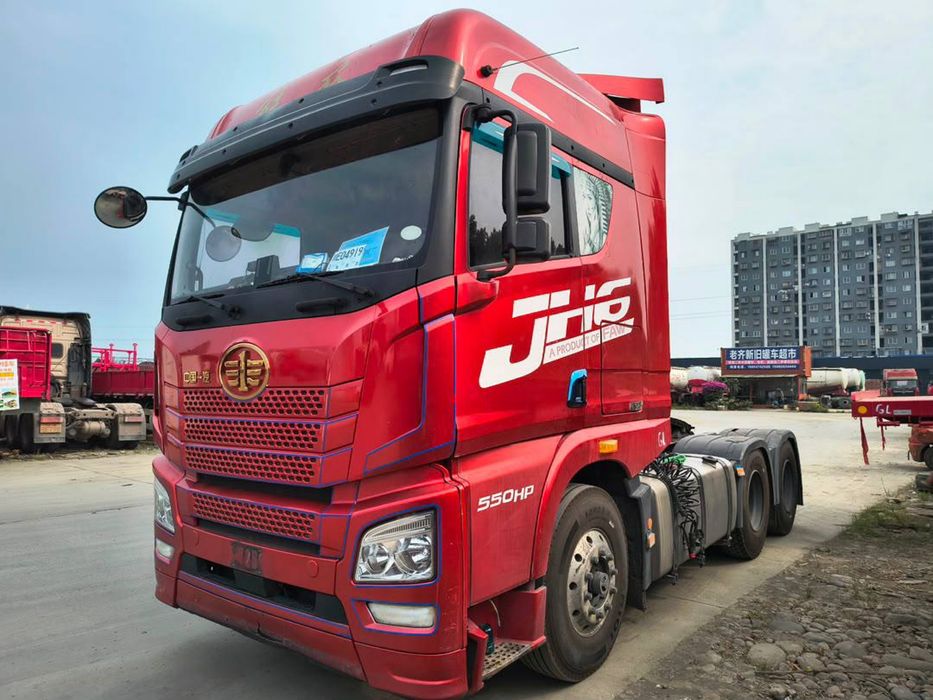 FAW Jiefang (解放) тягач
