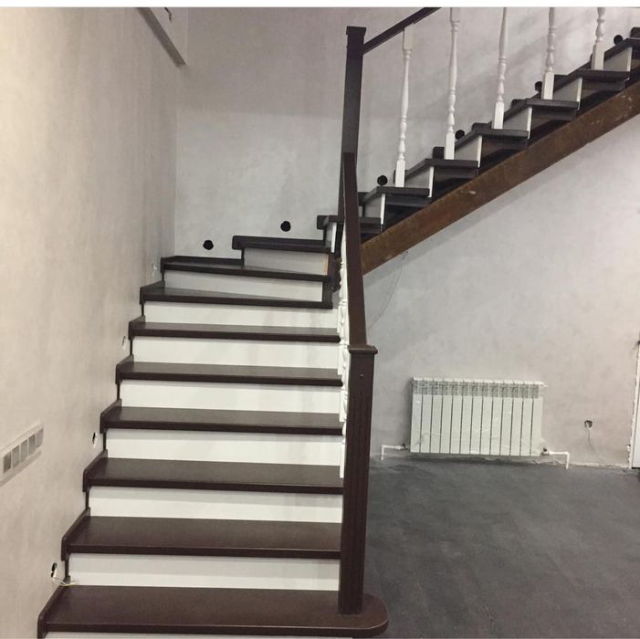 Качественное изготовление деревянных лестниц