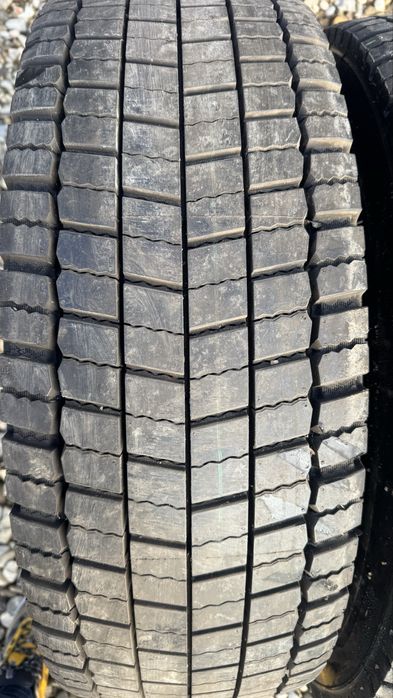 285/70/19,5 Continental