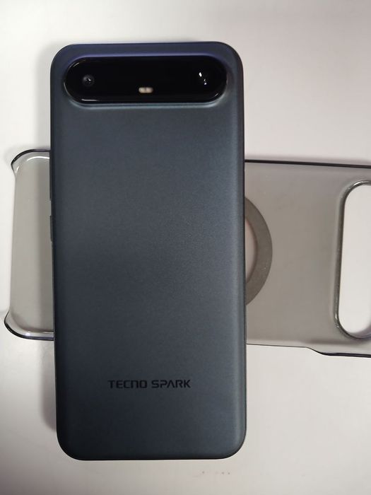 Tecno spark slim 16/256