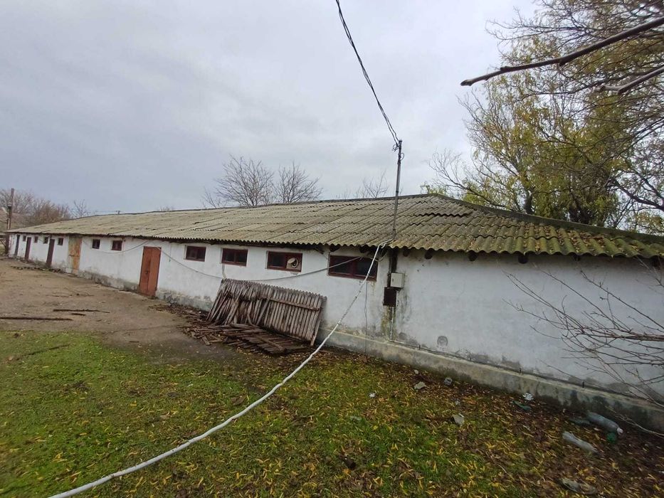 Oportunitate de Investiție  Teren și Construcție în Zona CAP, Hârșova
