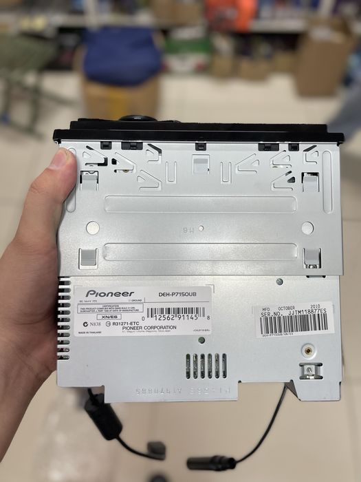 DEN-P7150UB делфин