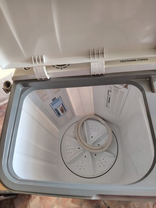 Продам стиральную машинку