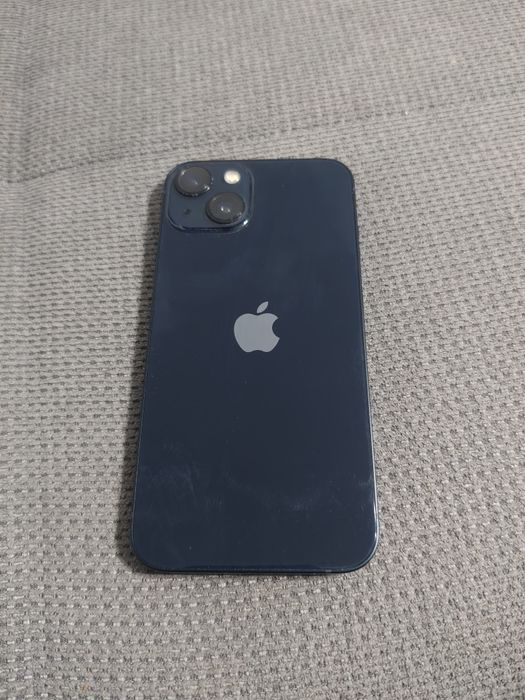 iPhone 13 midnight