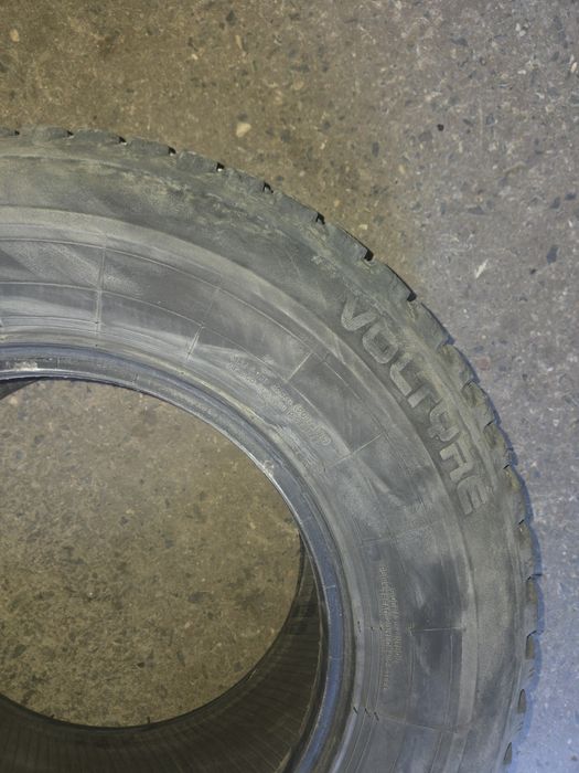 Продам 4 колеса 235/75R15