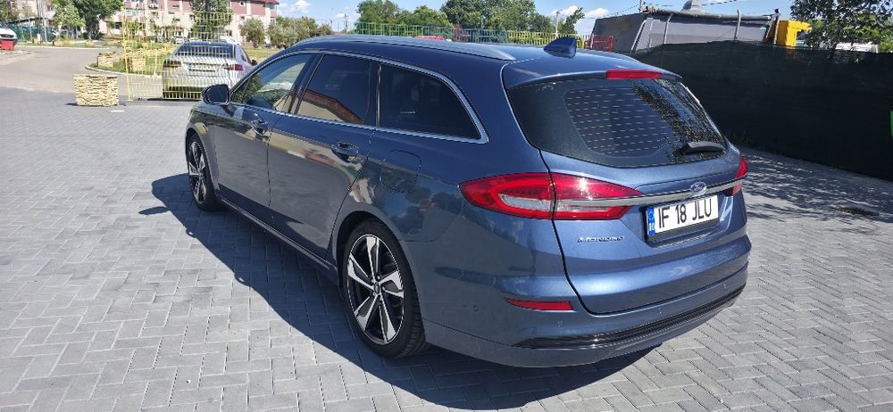 FORD Mondeo 2021 — imagine 4