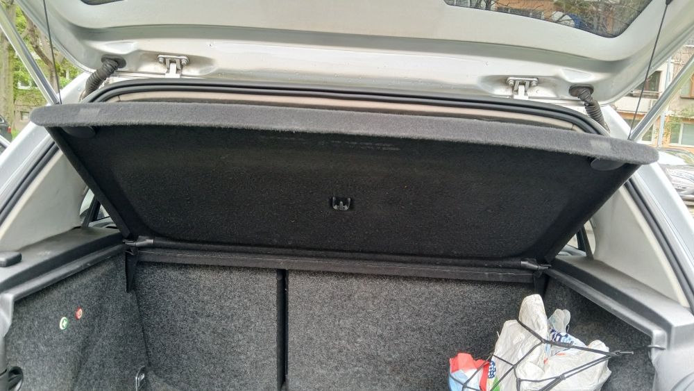 Декоративна кора за VW Golf 4 Като Нова 25€