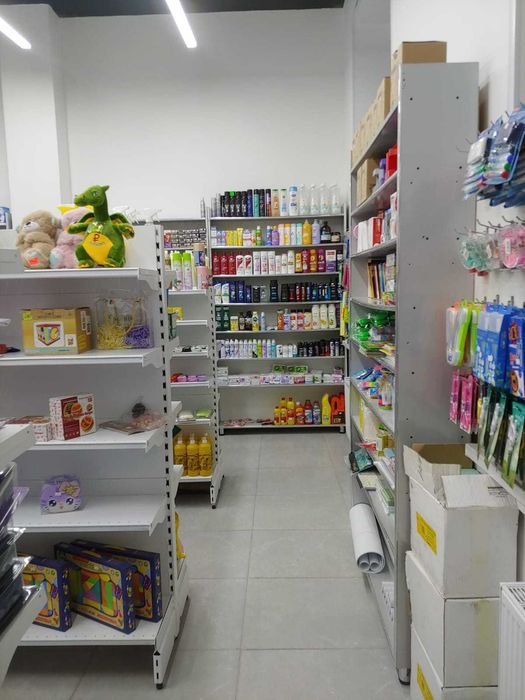 Продам стеллажи и остравок