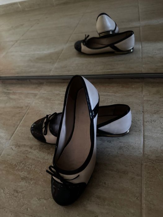 Balerini din piele, superbi, 37, 80 lei
