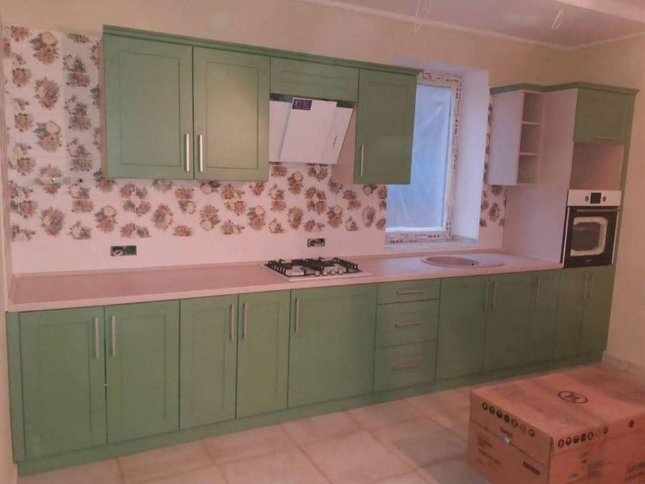 Изготовление кухонных гарнитуров.