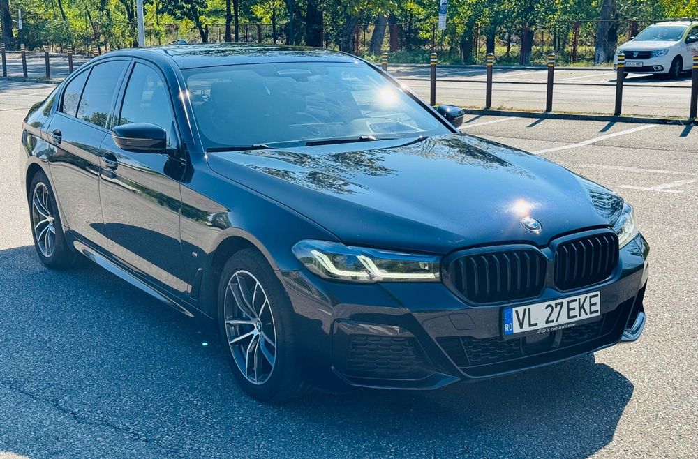 BMW Seria 5 BMW 530e M-Pack/HU/Pano/Laser 520