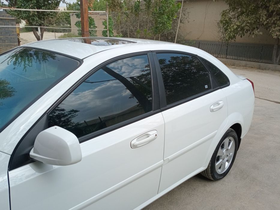 Gentra yangi maytafon luk hamma narsasi bor