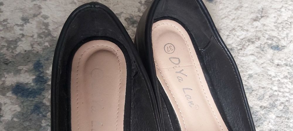 Продам балетки женские