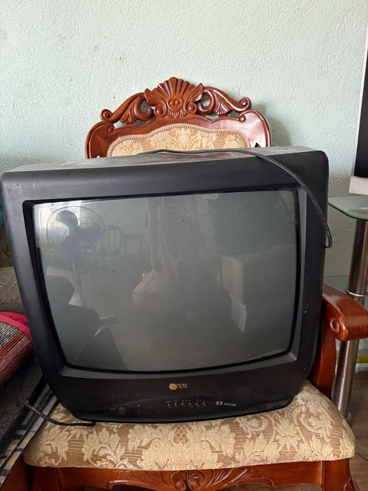 Телевизор буу Самсунг и LG