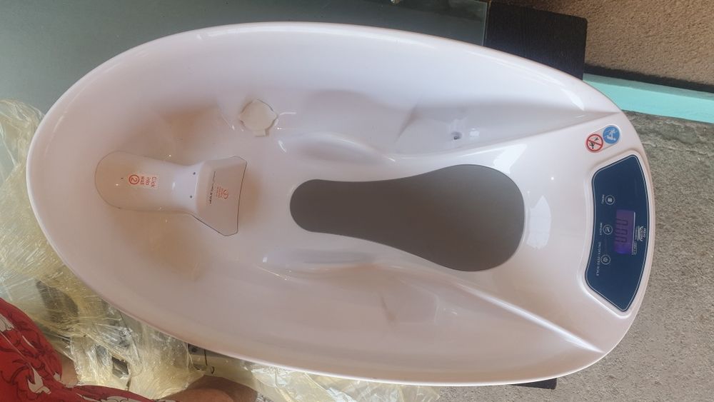 Cădiță pentru bebeluși