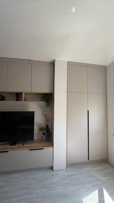 Мебели по поръчка