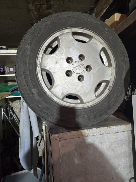 Продам комплект шин