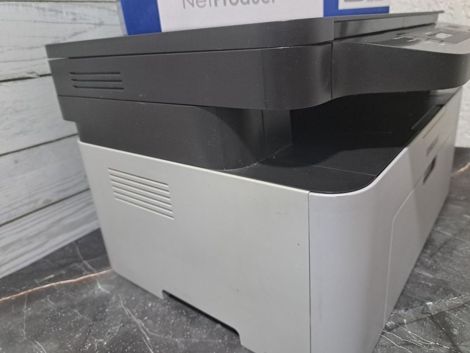 Продам МФУ принтер 3в1 SAMSUNG  Xpress M2070 (идеал)