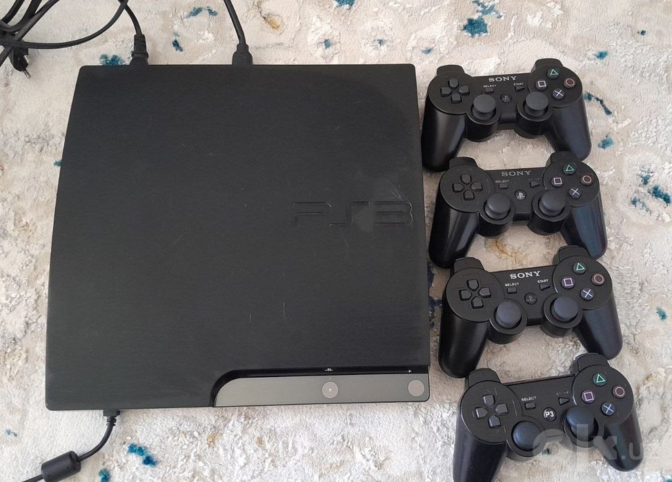 Ps3 sotiladi 4 pulti bor