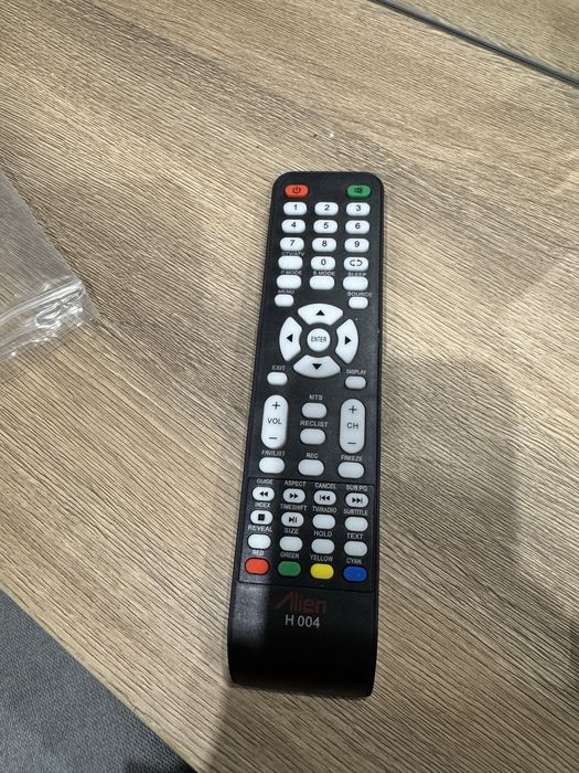 Универсално ТВ дистанционно