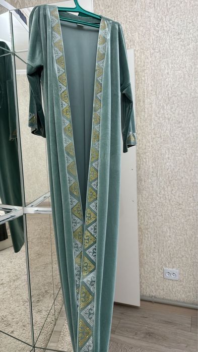 Срочно все вещи почти Новые