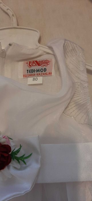 Официална бяла детска рокля размер 80