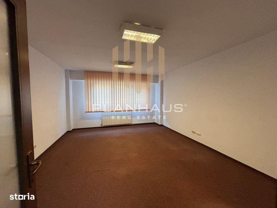 Apartament 3 camere - Bld. Bucuresti, zona Tipografie