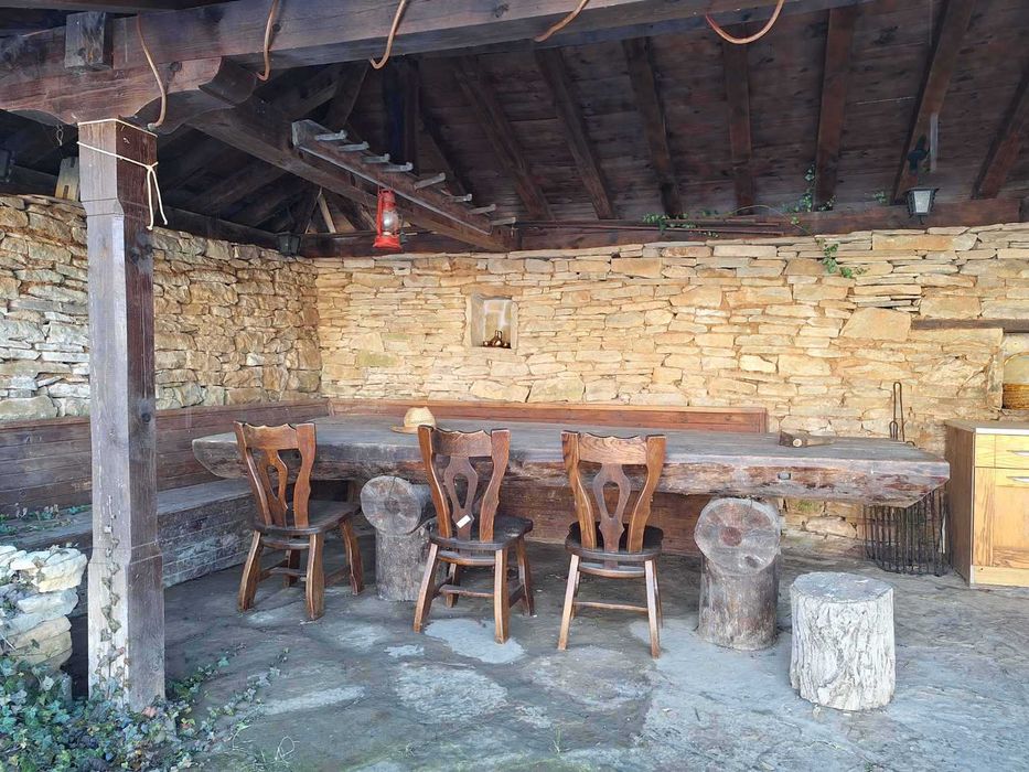 Продава се Къща в Габрово, Център - 100 кв.м за 1100 €/кв.м - Снимка #1