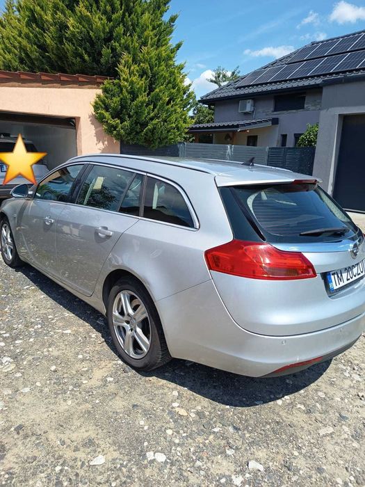 Vând Opel Insignia Sports Tourer – 2.0 CDTI (130 CP)