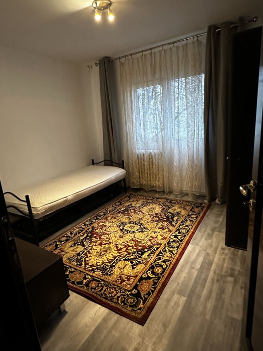 PF inchiriez apartament 3C + living