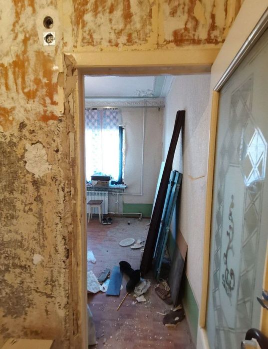 Демонтаж квартир и домов очистка старой краски и шпатлевки  быстро