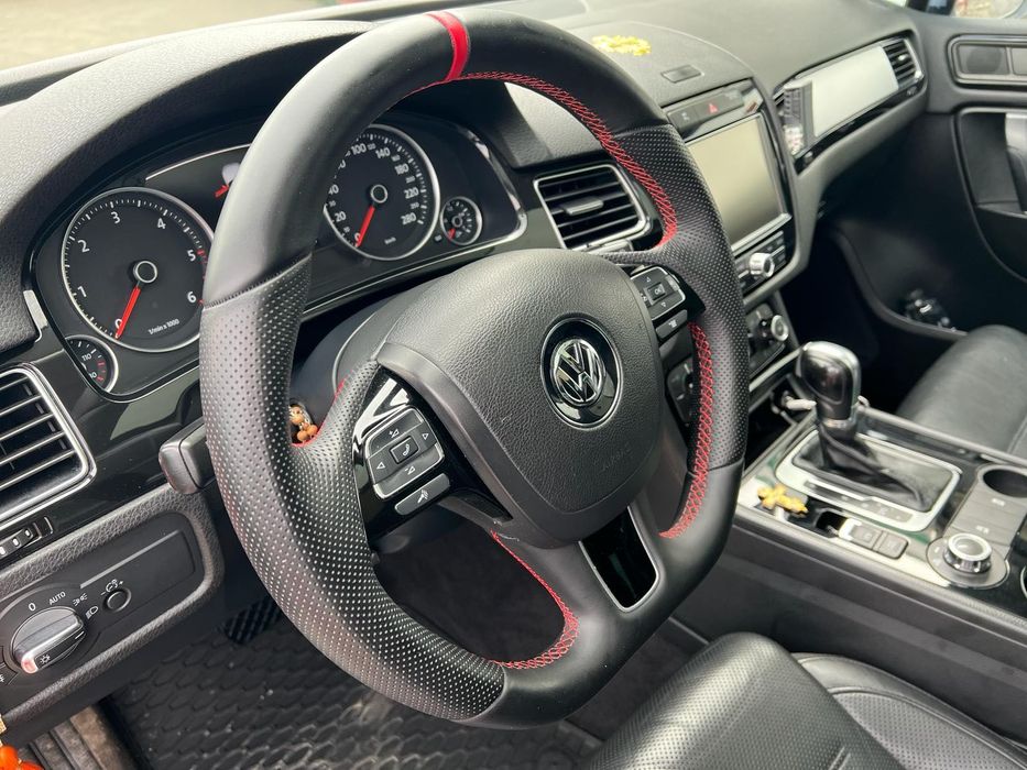 Vând Vw Touareg 2013