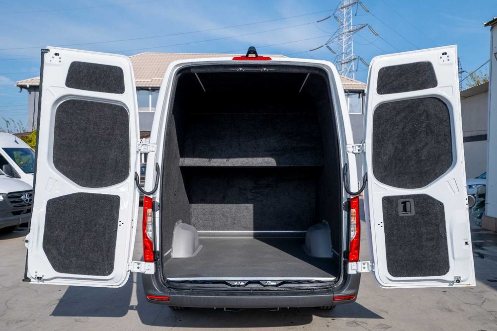 Vânzare sau predare Leassing 2024 Mercedes-Benz, Sprinter 8+1, 317 CDI