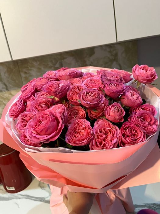 Пионовидные розы