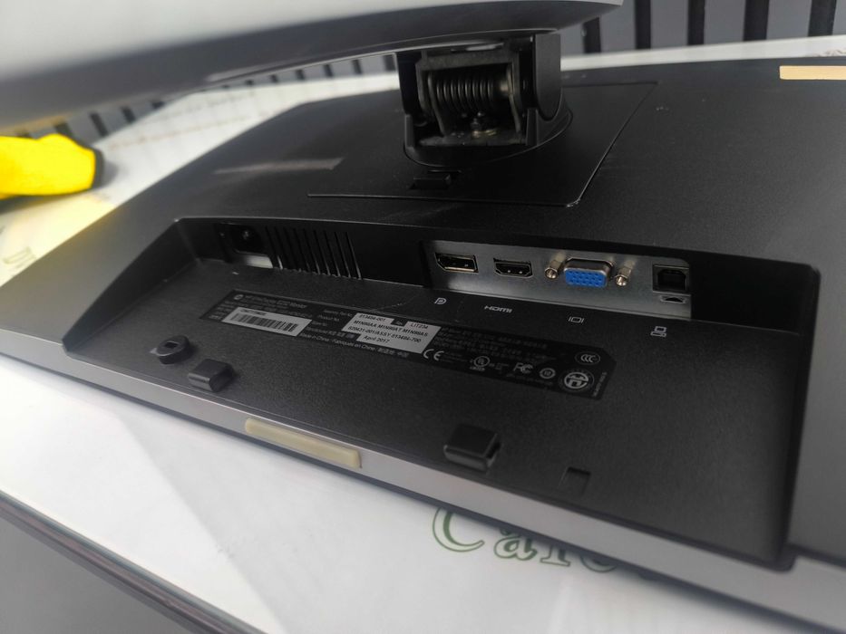 Monitor HP Elite Display E232