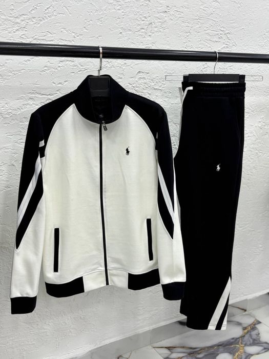 Model superb si foarte rar.Calitate luxury.Toate marimile disponibile