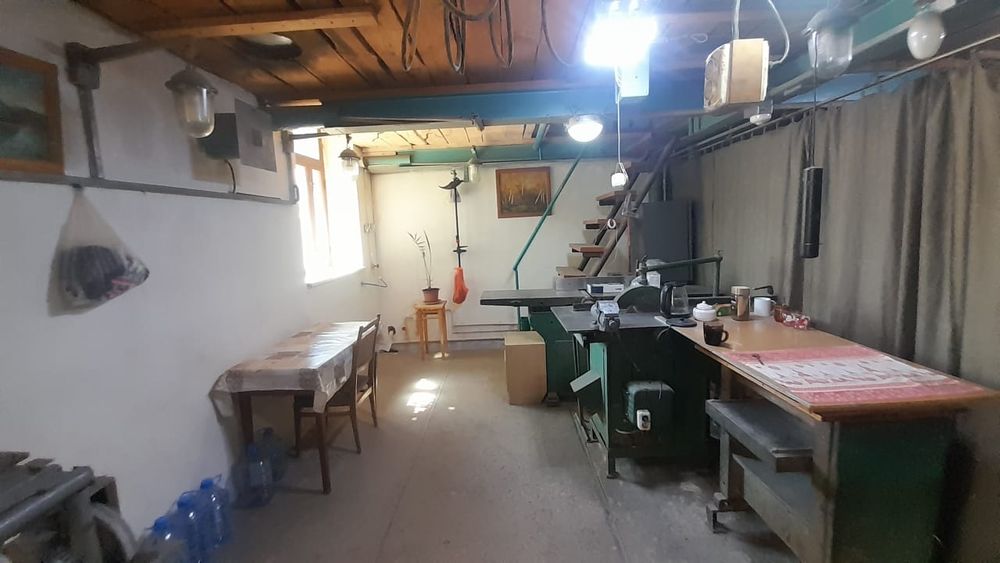 Продам отдельно стоящее здание
