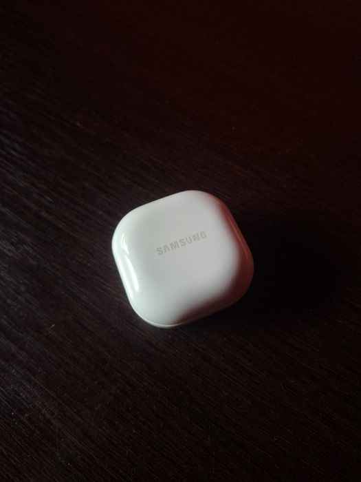 Samsung Galaxy Buds2 – wireless, ANC, Sound by AKG