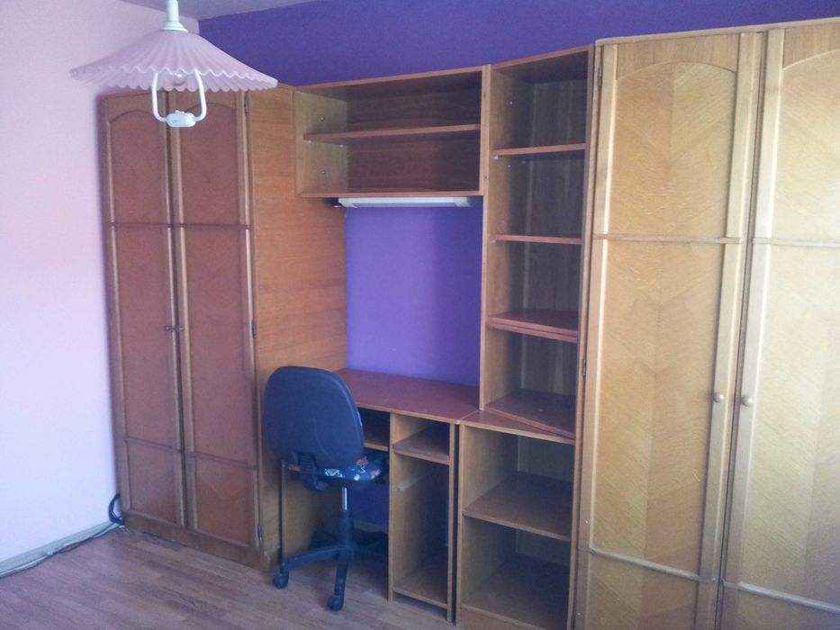 De inchiriat Apartament 4 camere, etaj 2 din 4