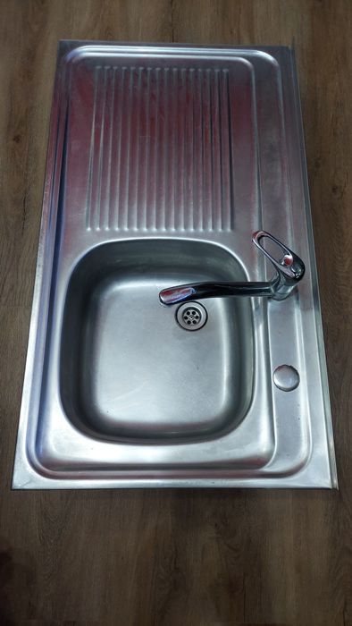 Chiuveta din Inox, cu Picurator pe Dreapta