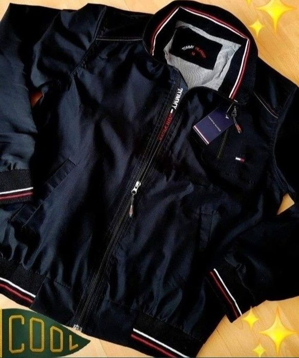 Jachete/geci primăvară/bărbați,impermeabile,diverse mărimi,logo brodat