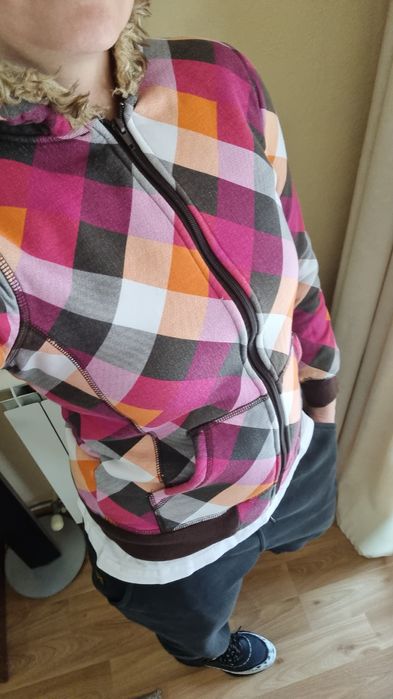 Ватиран суичър с качулка