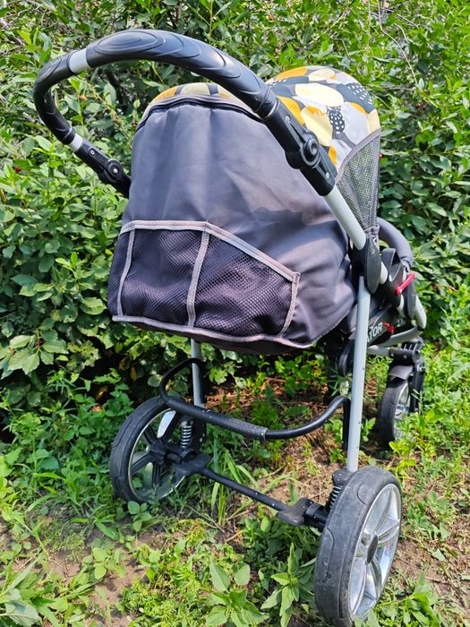 Продам коляску 2 в 1