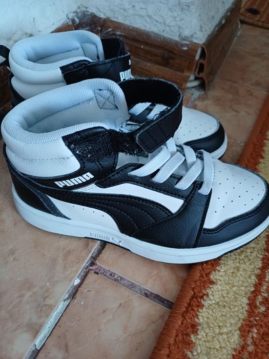 Adidasi copii diferite marimii