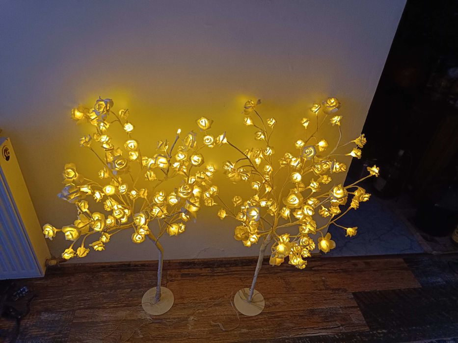 Copaci Pomi Decorativi cu Leduri LED Trandafir