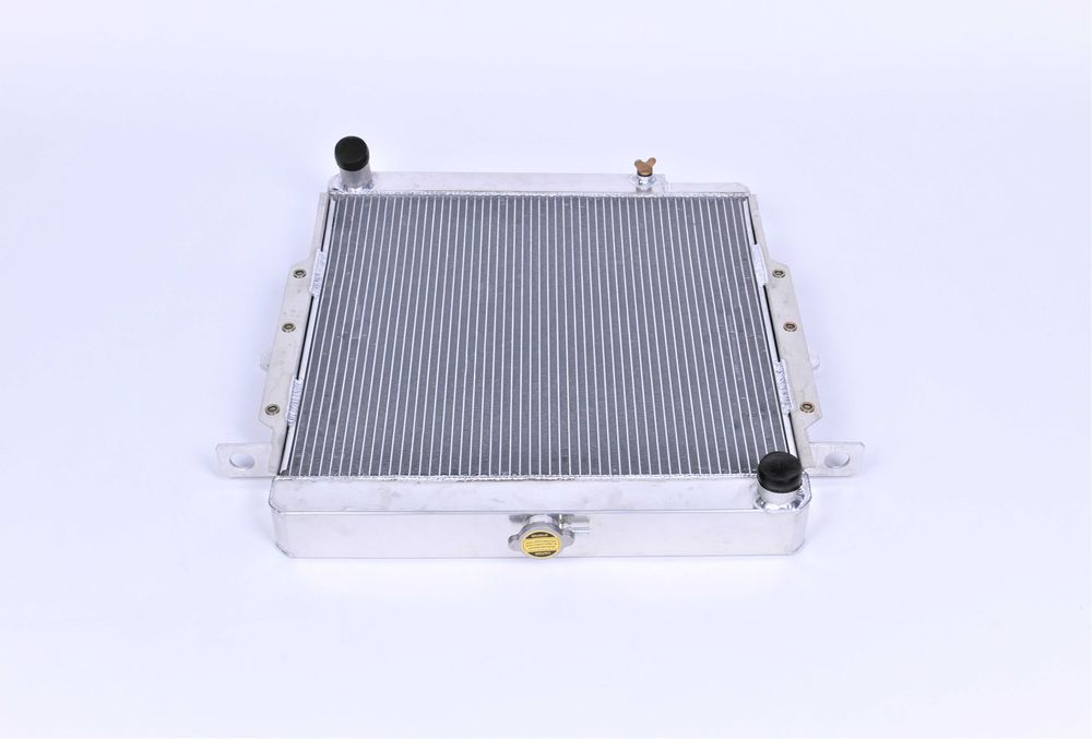 Алуминиев радиатор за TOYOTA HZJ 75