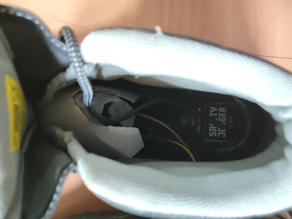 Продам ботинки рабочие